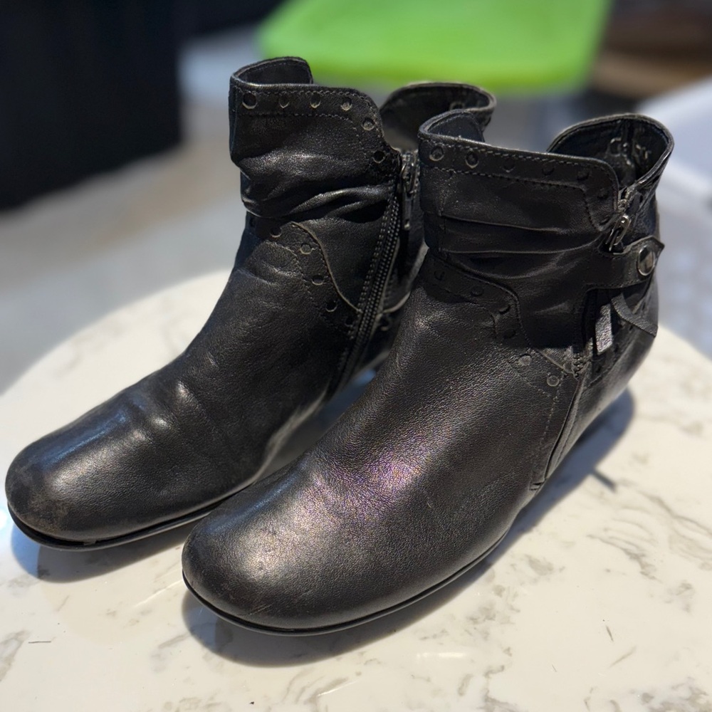 Gabor Black Ankle Booties